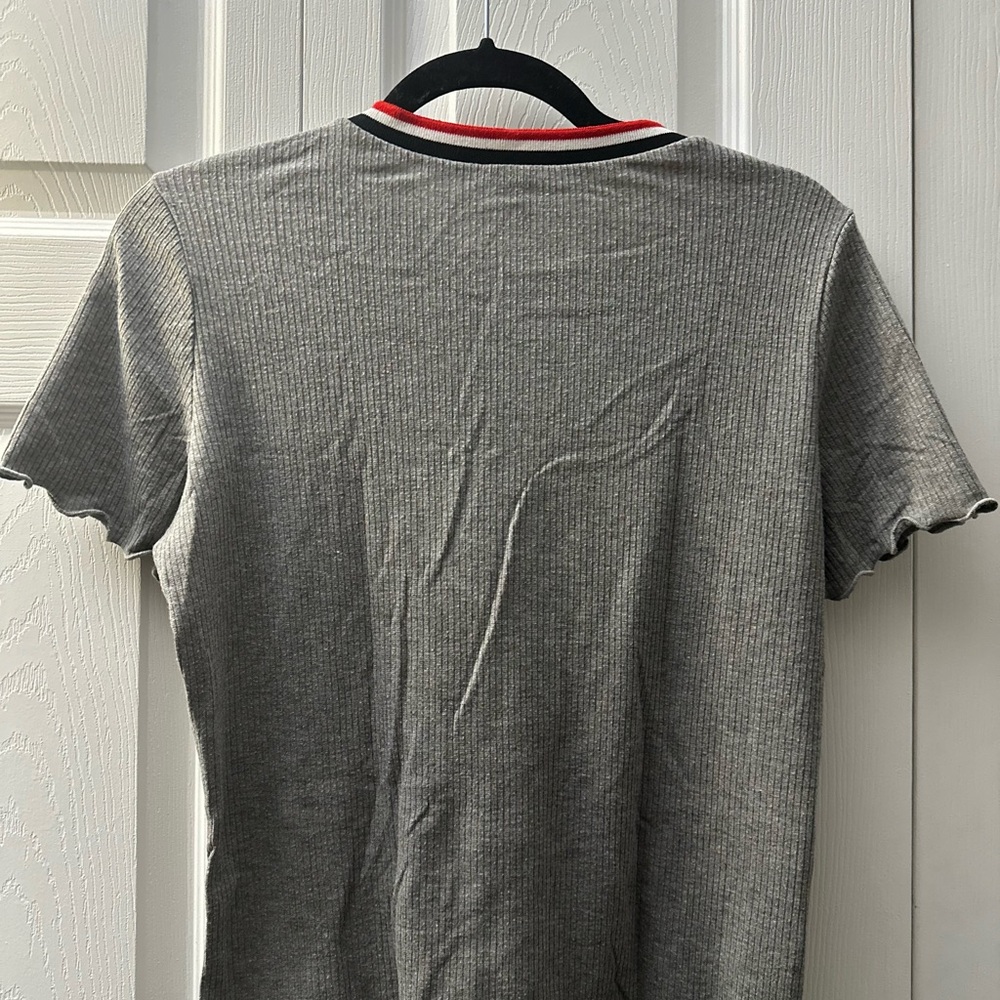 Gray Ribbed Shirt - Picture 3 of 3